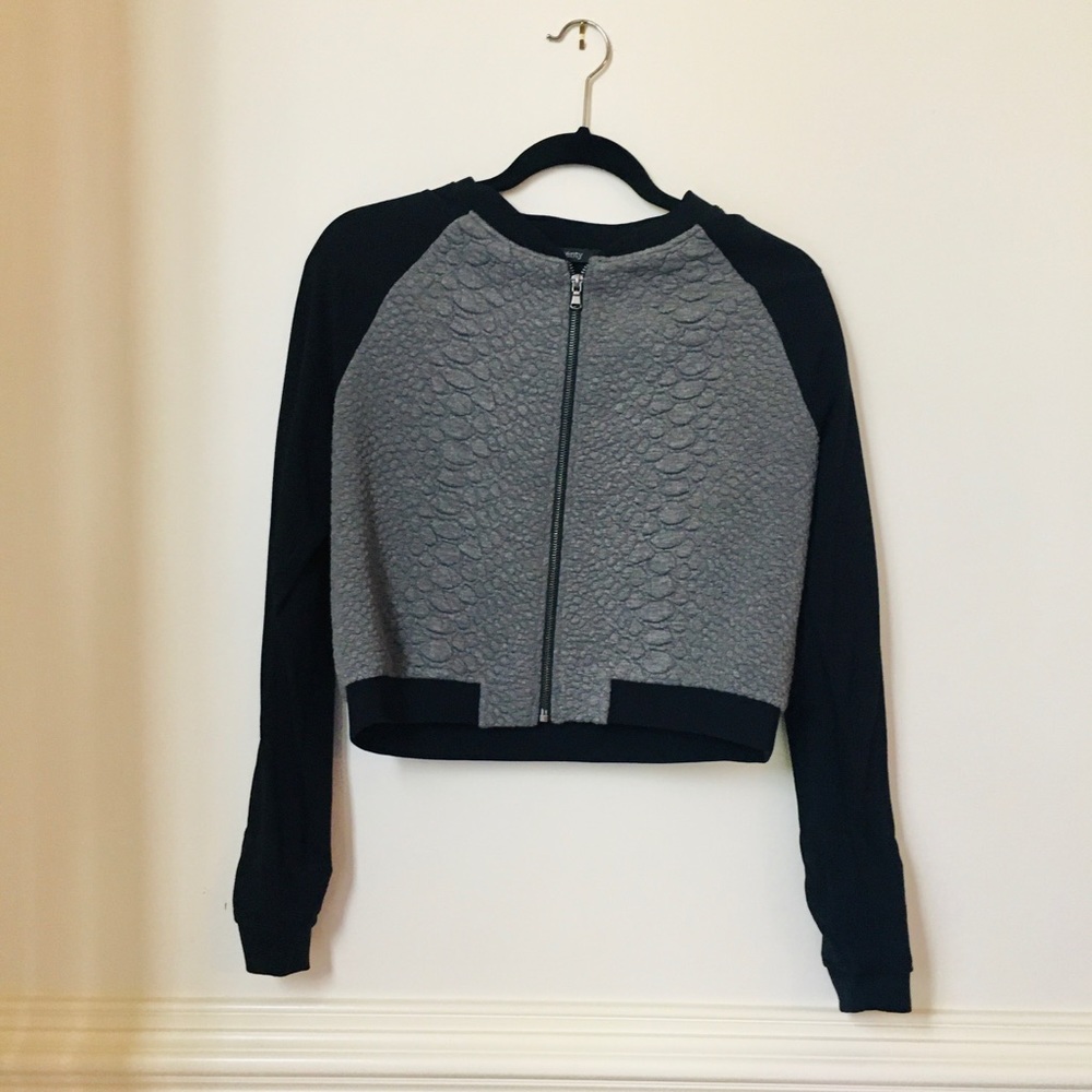Cropped jacket